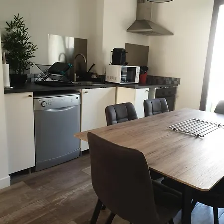 - Centre - Private Parking Appartement Hyères